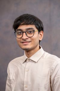 Headshot of Niket Parikh.